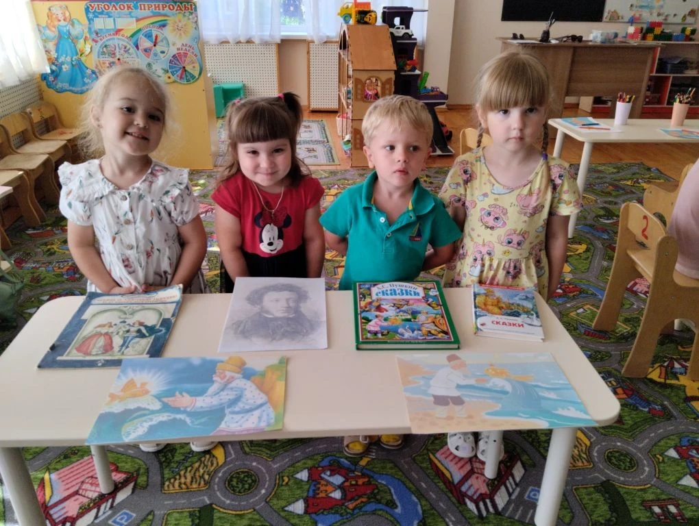 День рождения А. С. Пушкина 
Сегодня во второй младшей группе «Любознайки»  мы отметили день рождени