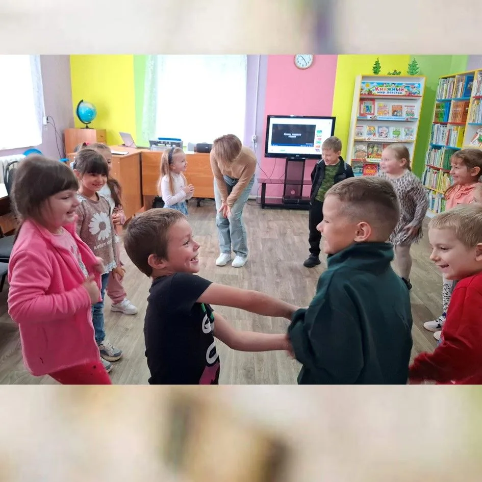 🎲🎈 Играть с друзьями — это всегда весело!