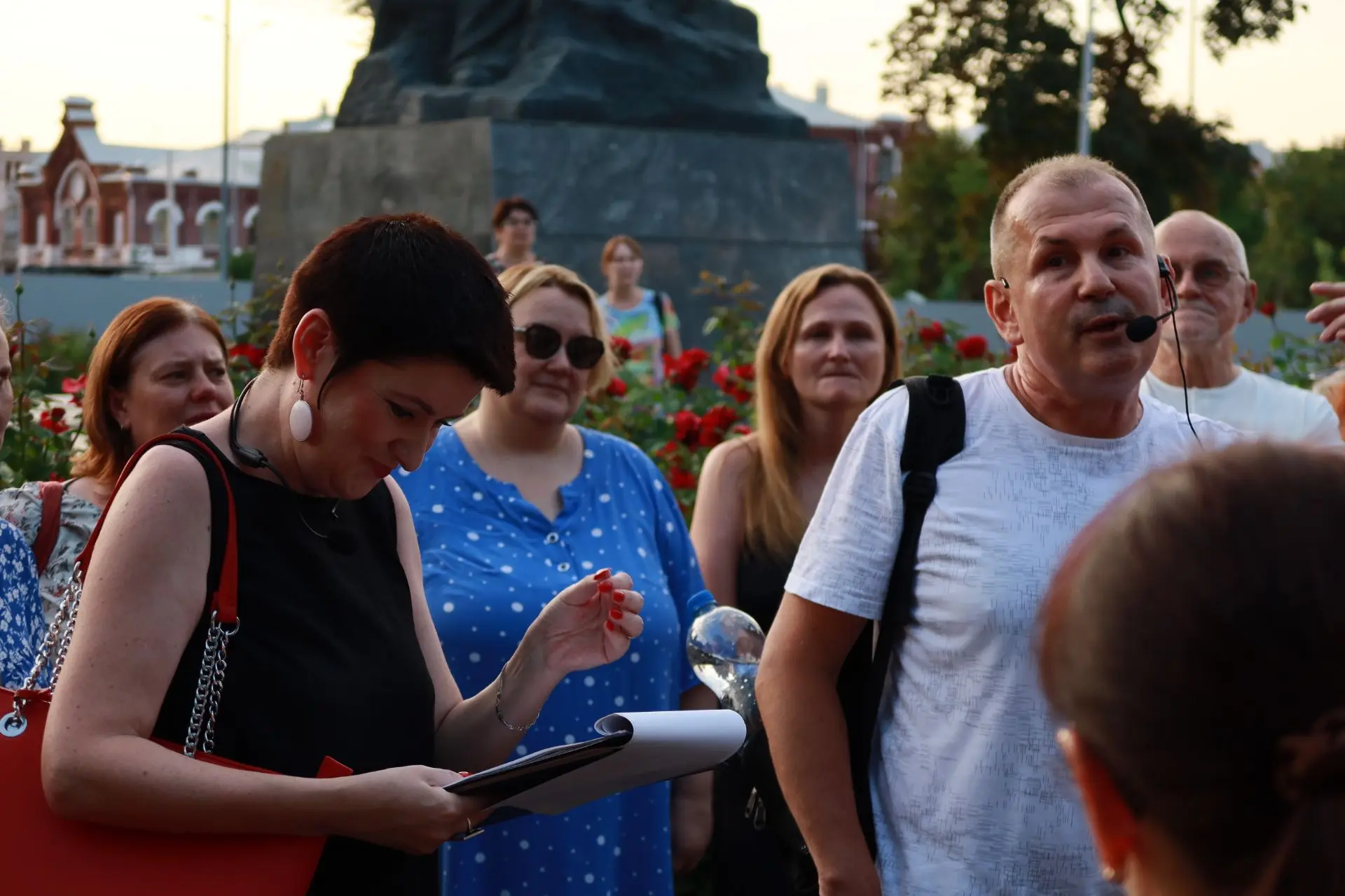 🎭 Закулисные тайны Саратова: детектив с Вертинским и театр вместо цирка