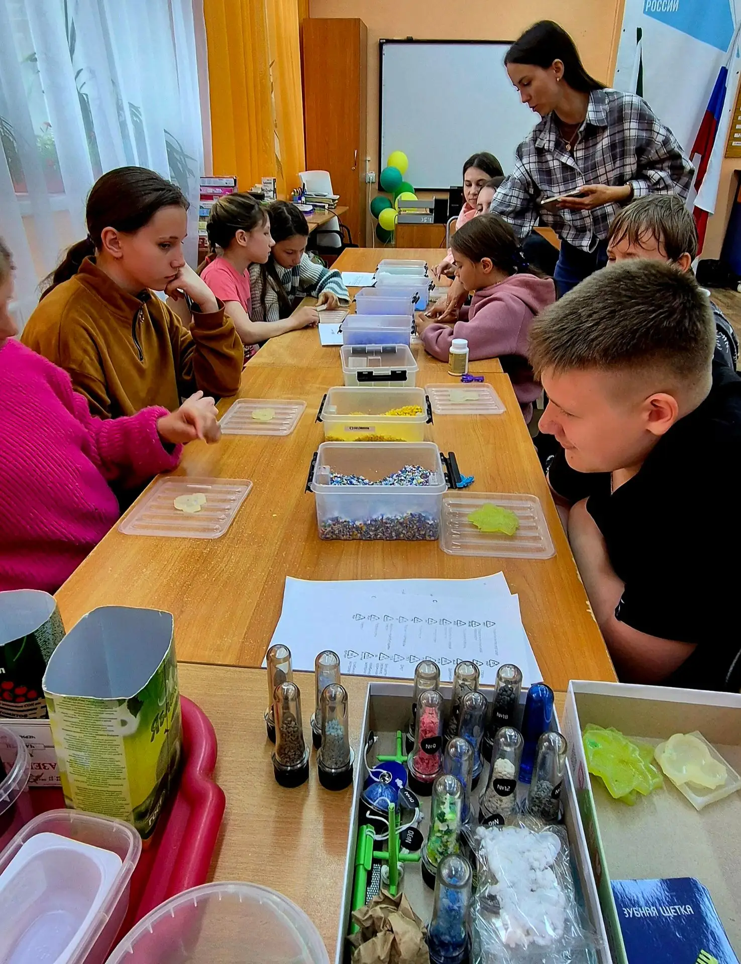 Лаборатория “Экологика” с радостью приняла гостей! 🧑‍🎓👩‍🏭
Лаборатория сбережения ресурсов “Эколо