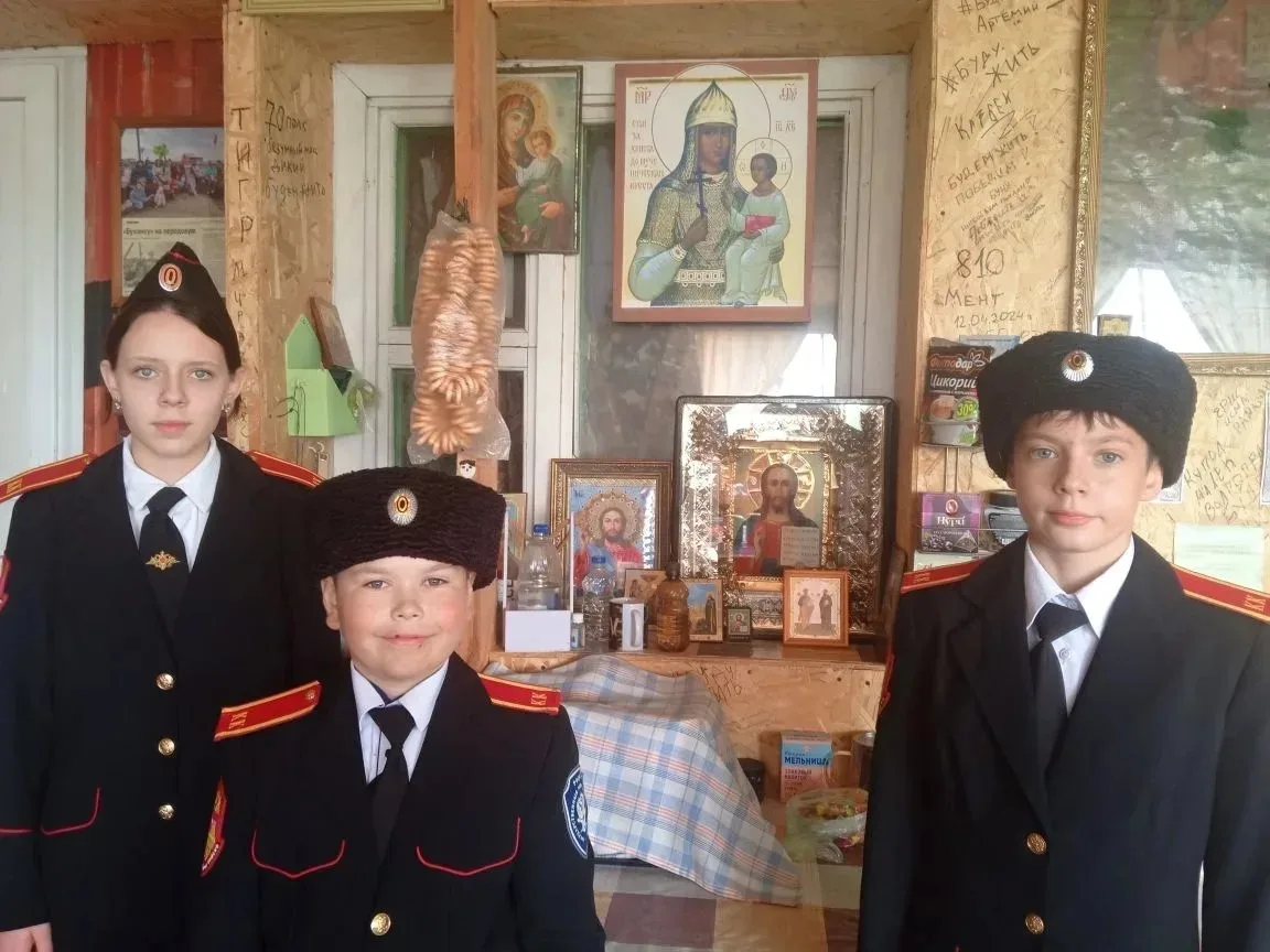 💪 В городской школе № 14 уже несколько лет собирают гуманитарную помощь для участников специальной в