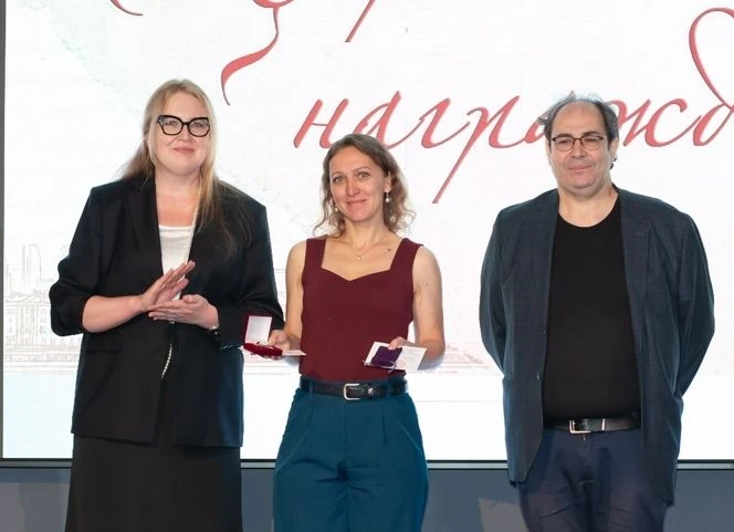 В САНКТ-ПЕТЕРБУРГЕ ПОДВЕЛИ ИТОГИ ЛИТЕРАТУРНОГО СЕЗОНА И НАГРАДИЛИ ЛУЧШИХ АВТОРОВ РОССИИ