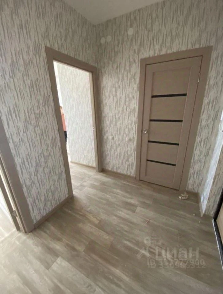 Сдам без посредников: 1-комнатная квартира, 38м²