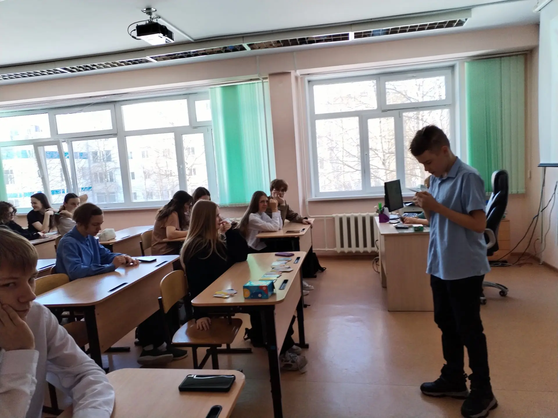 13 апреля  прошел Первый день Недели психологии в школе.  Он служит для знакомства участников с прог