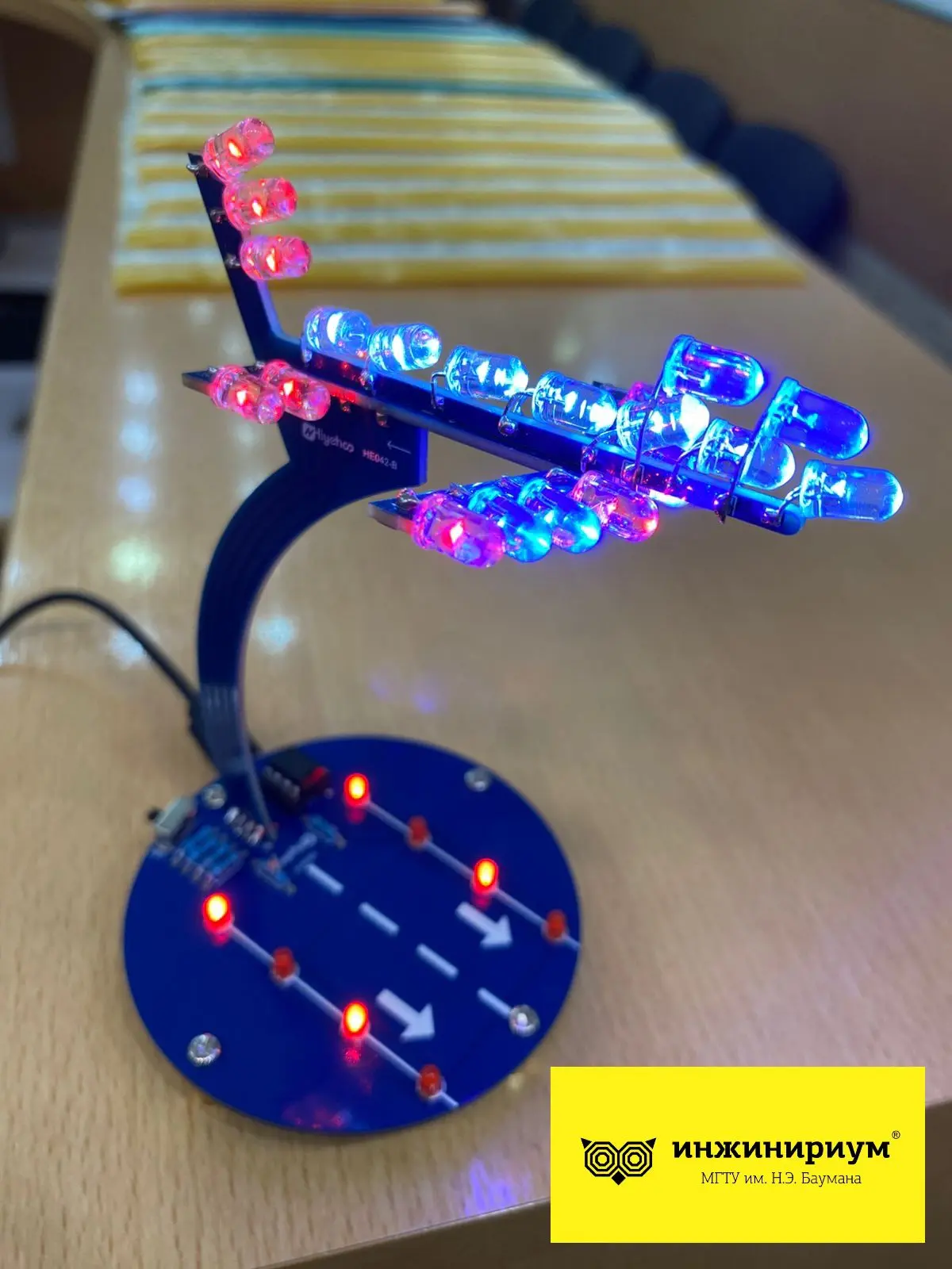 ☀️🧑‍🏭👩‍🏭Уже завтра стартует летний образовательный интенсив по пайке для ребят от 8 лет и старше