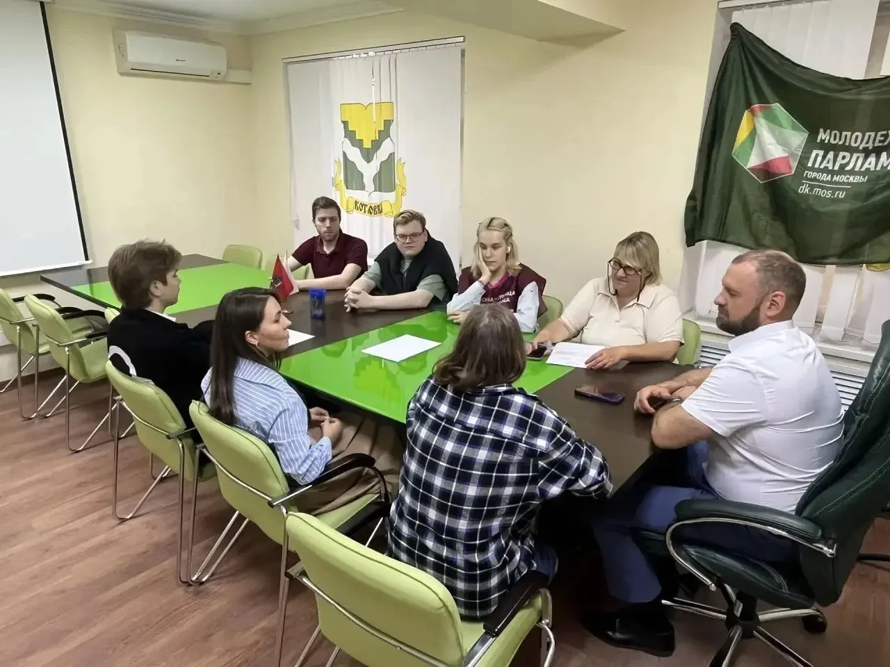 ВСТРЕЧА С МОЛОДЕЖЬЮ