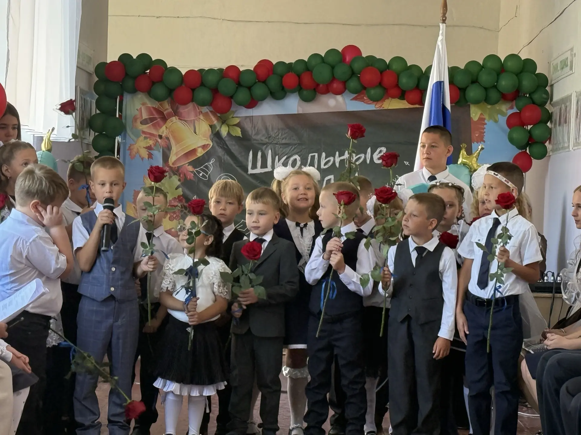 🔔1 сентября в нашей школе состоялась торжественная линейка, посвященная Дню знаний.