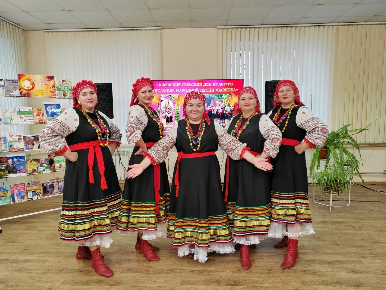 🎉 Декада пожилого человека: тепло, музыка и уважение к мудрости поколений!