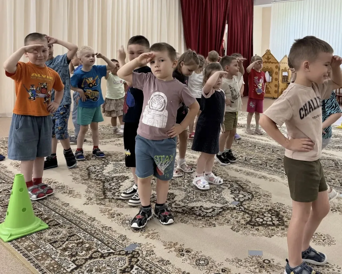 ⚔️Сегодня у детей среднего возраста прошло спортивное мероприятие - «Богатырские состязания»⚔️

Ребя