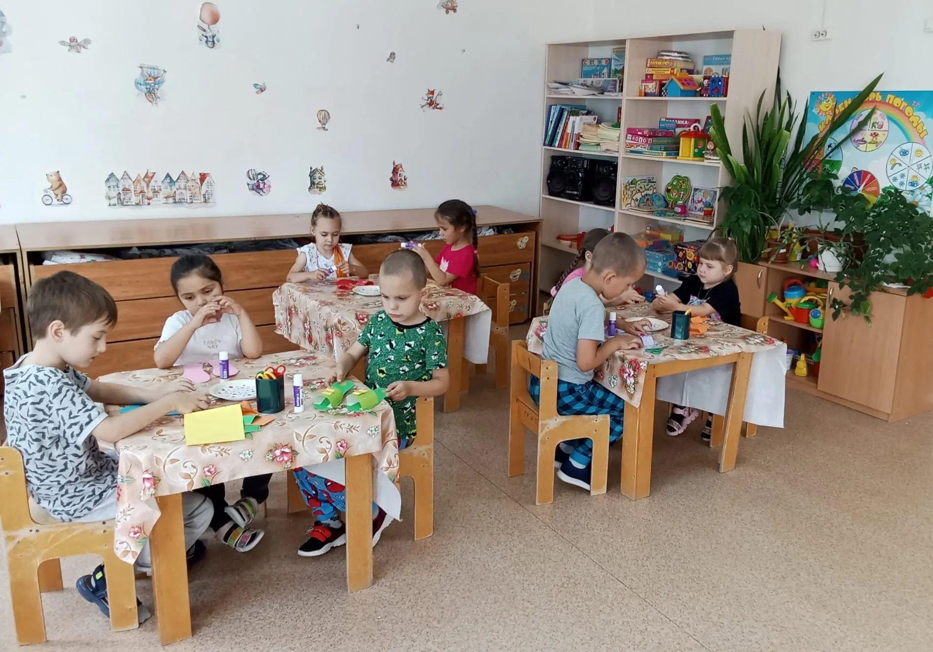 #детский сад#лето#дети
Много интересных дел у ребят из детского сада " Василёк": игры, конкурсы, вик