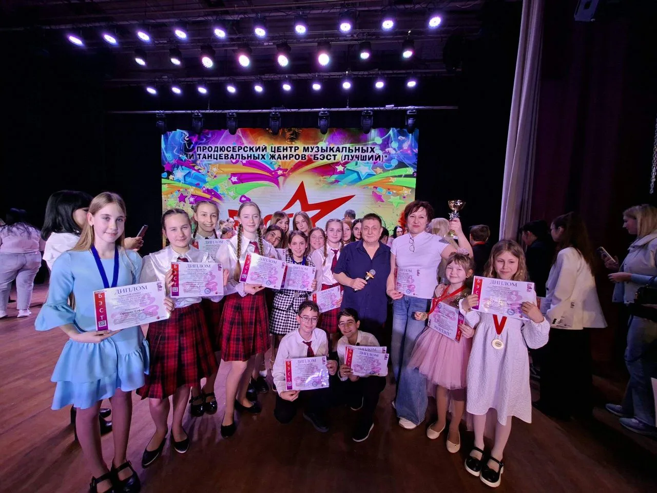 🌟 Громкие новости из Майкопа! Наш хор взял Гран-при!🏆🎶