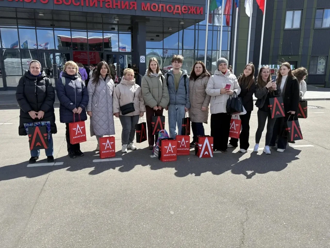 🇷🇺Вчера, 25 апреля, учитель физической культуры Штукарев Артём Романович и учитель английского языка
