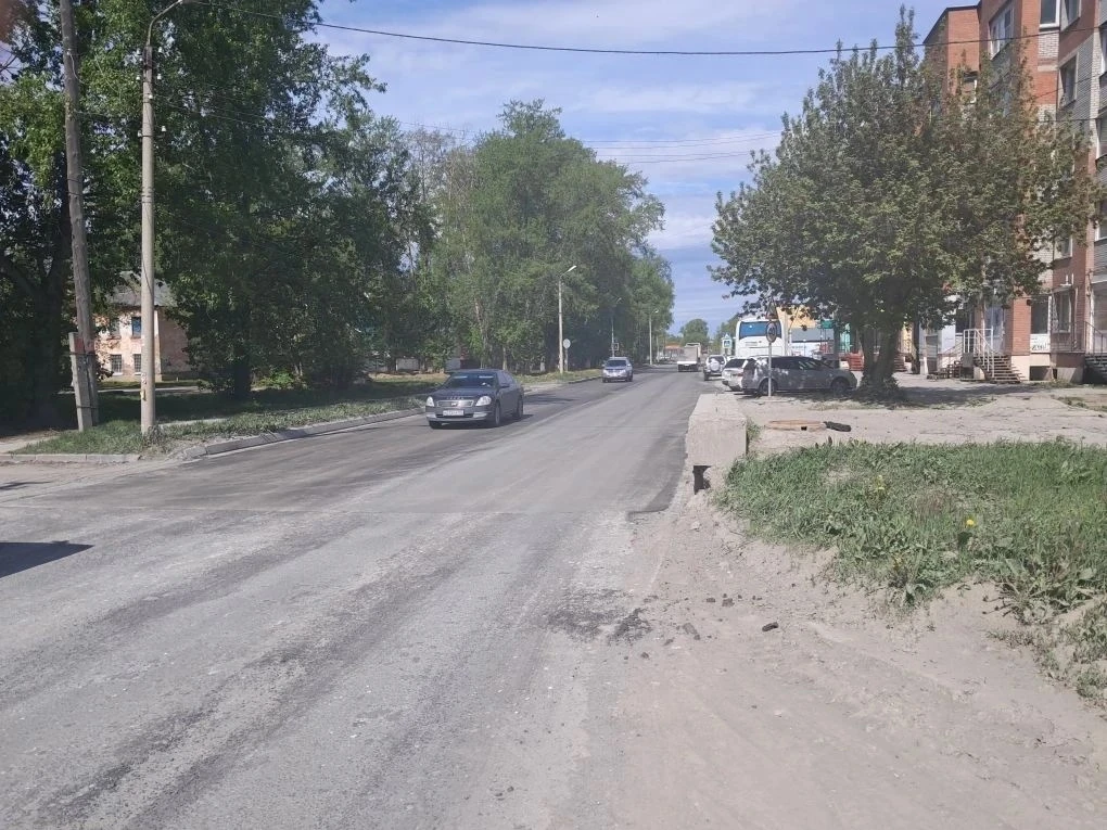 В Бердске начали ремонт провала на перекрёстке Рогачёва и Красноармейской  Продолжаются работы по 