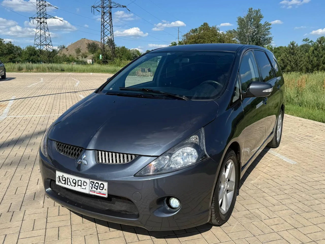 Продам или рассмотрю обмен с вашей доплатой! Mitsubishi GRANDIS! В отличном состоянии! ...