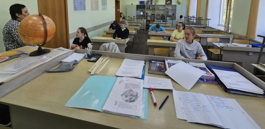 27.06.2026 начала свою работу "Школа одарённых". Сегодня  начались занятия для ребят по физике!  Юны