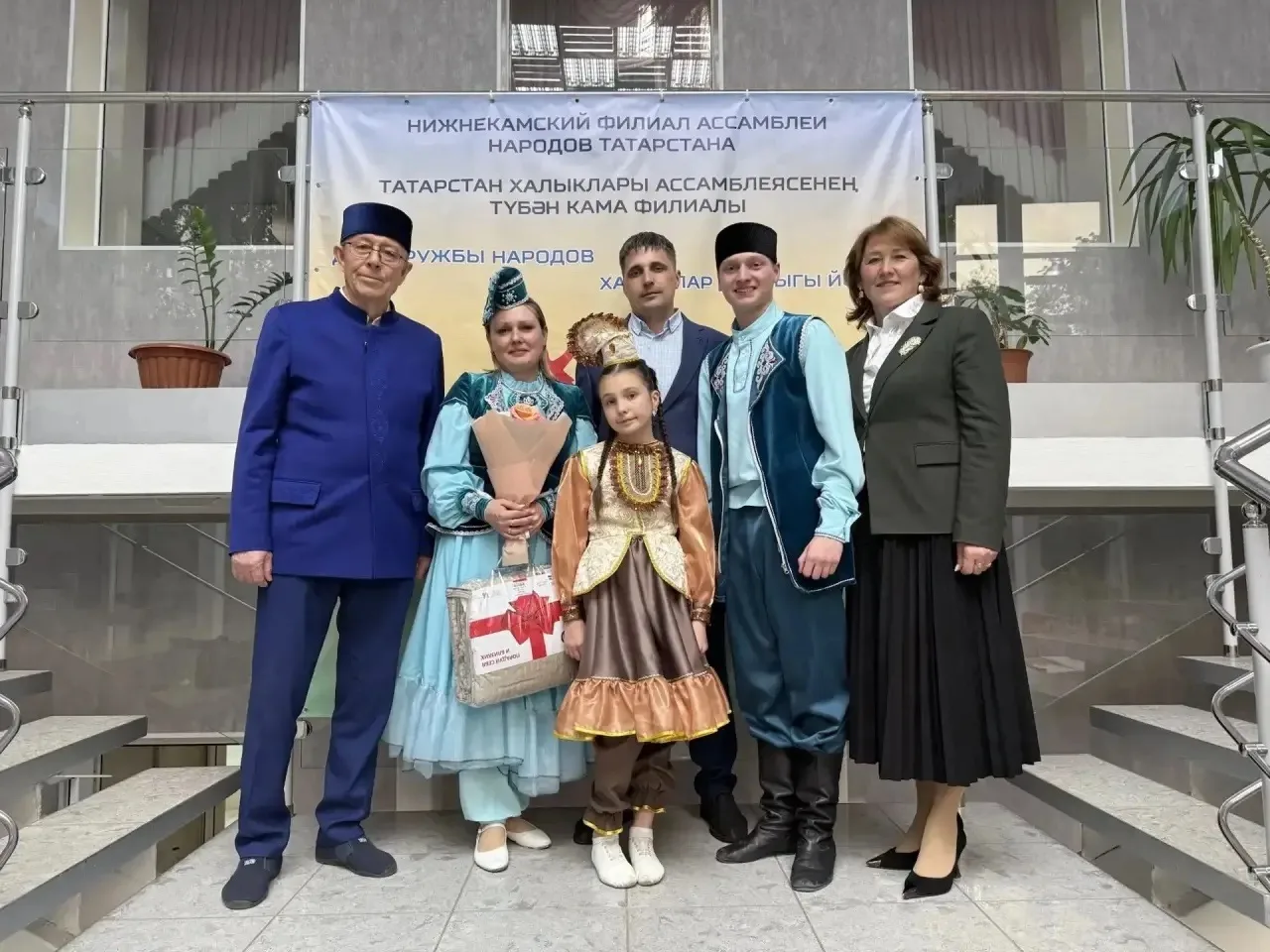 🤩Вчера на базе «Дома Дружбы Народов» прошёл замечательный семейный фестиваль «Мин бәхе...