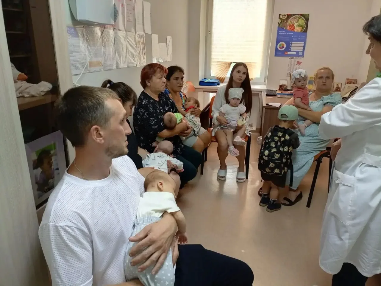 Безопасность начинается дома! 🏡

28 июля в нашей детской поликлинике прошла очередная «Школа здоров