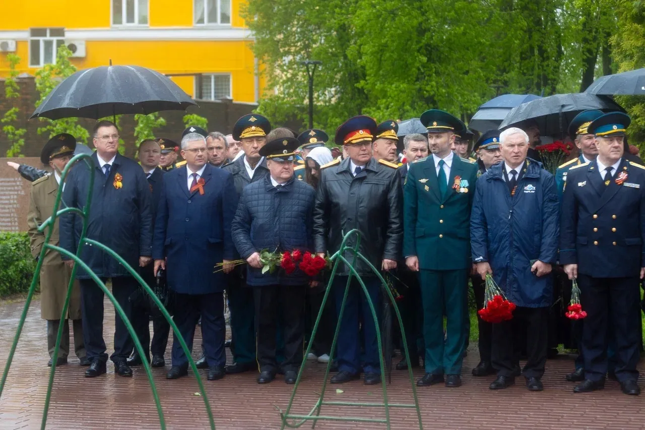 Сегодня мы отмечаем 81-ю годовщину Великой Победы. На площади Ленина традиционно состоялся военный п