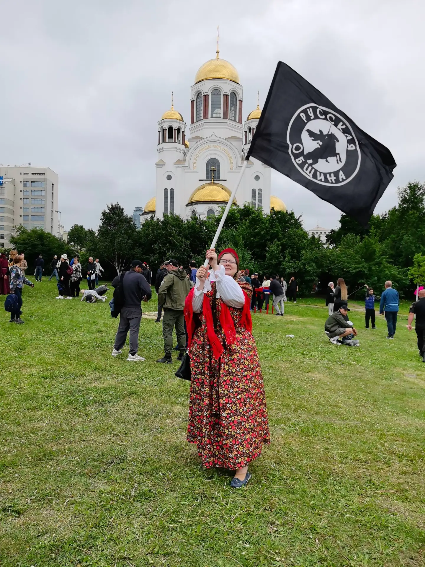 Утренний привет от нашей любимой Еленки из общины Екатеринбурга! ❤️

Эта девушка делает огромную раб
