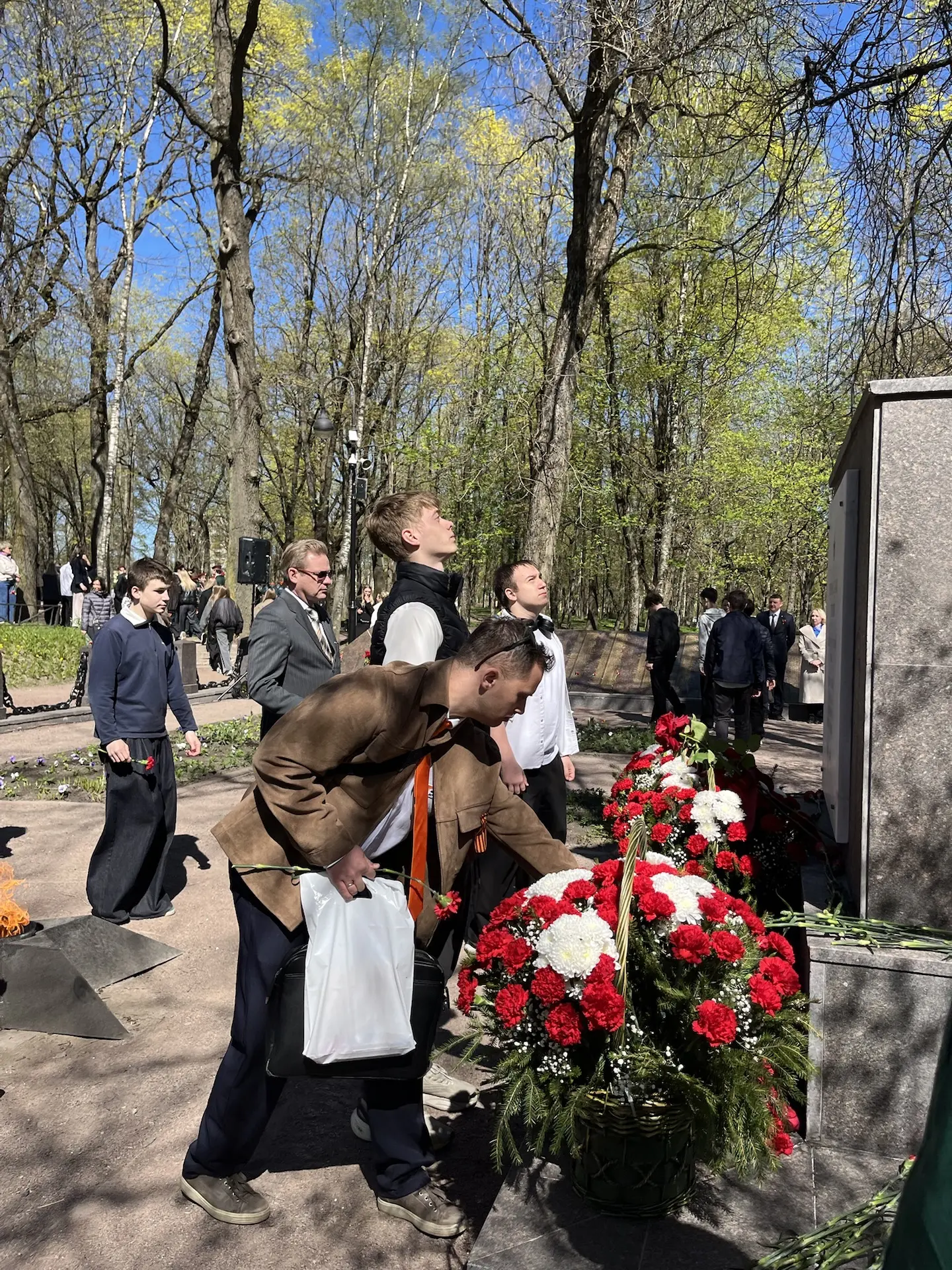 ⭐️Продолжаем тему празднования 81-й годовщины Великой Победы 🕊️   8 мая наши активисты Движения Перв