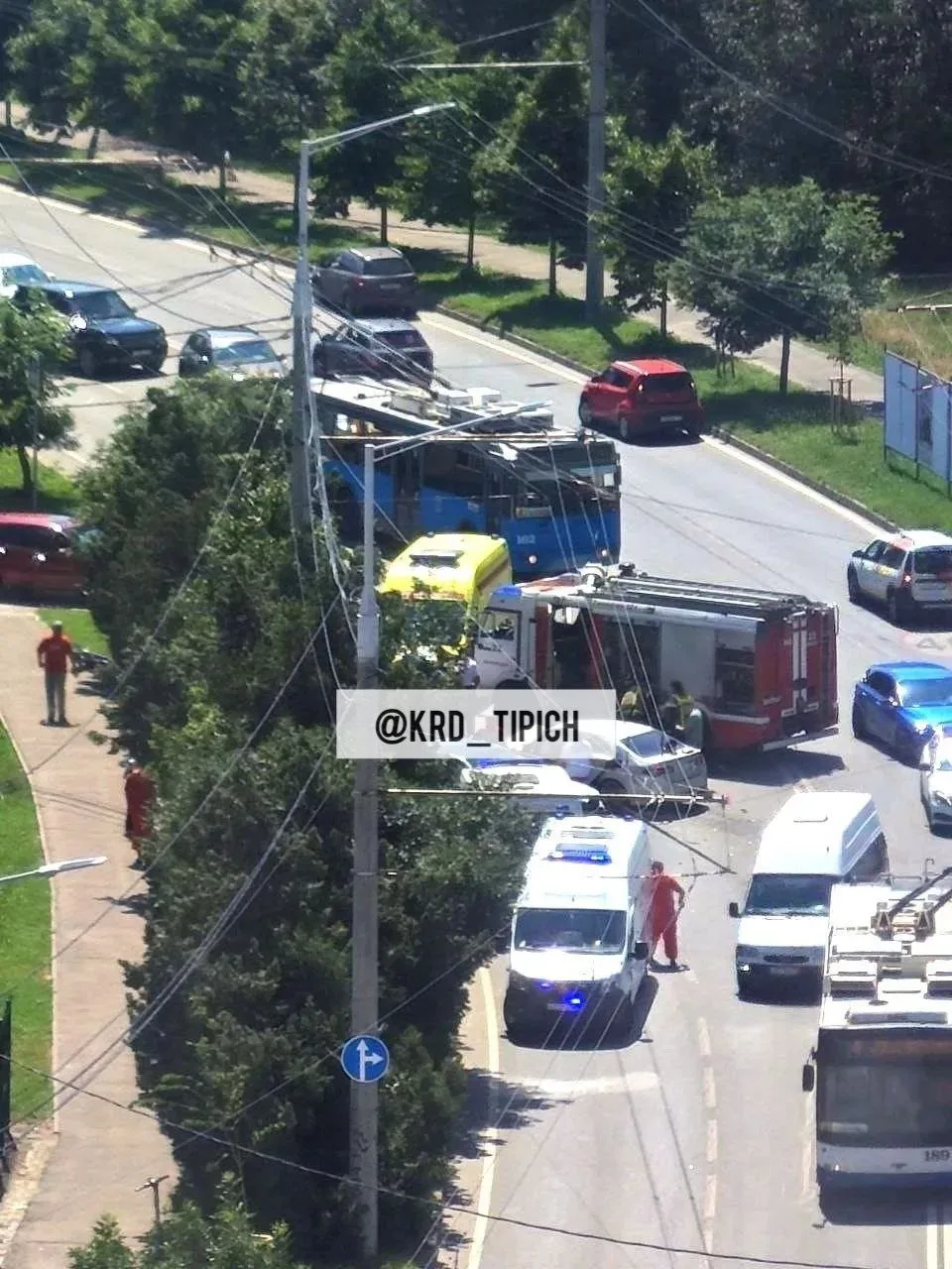 Минувшей ночью в элитном Музыкальном было слегка влажно!