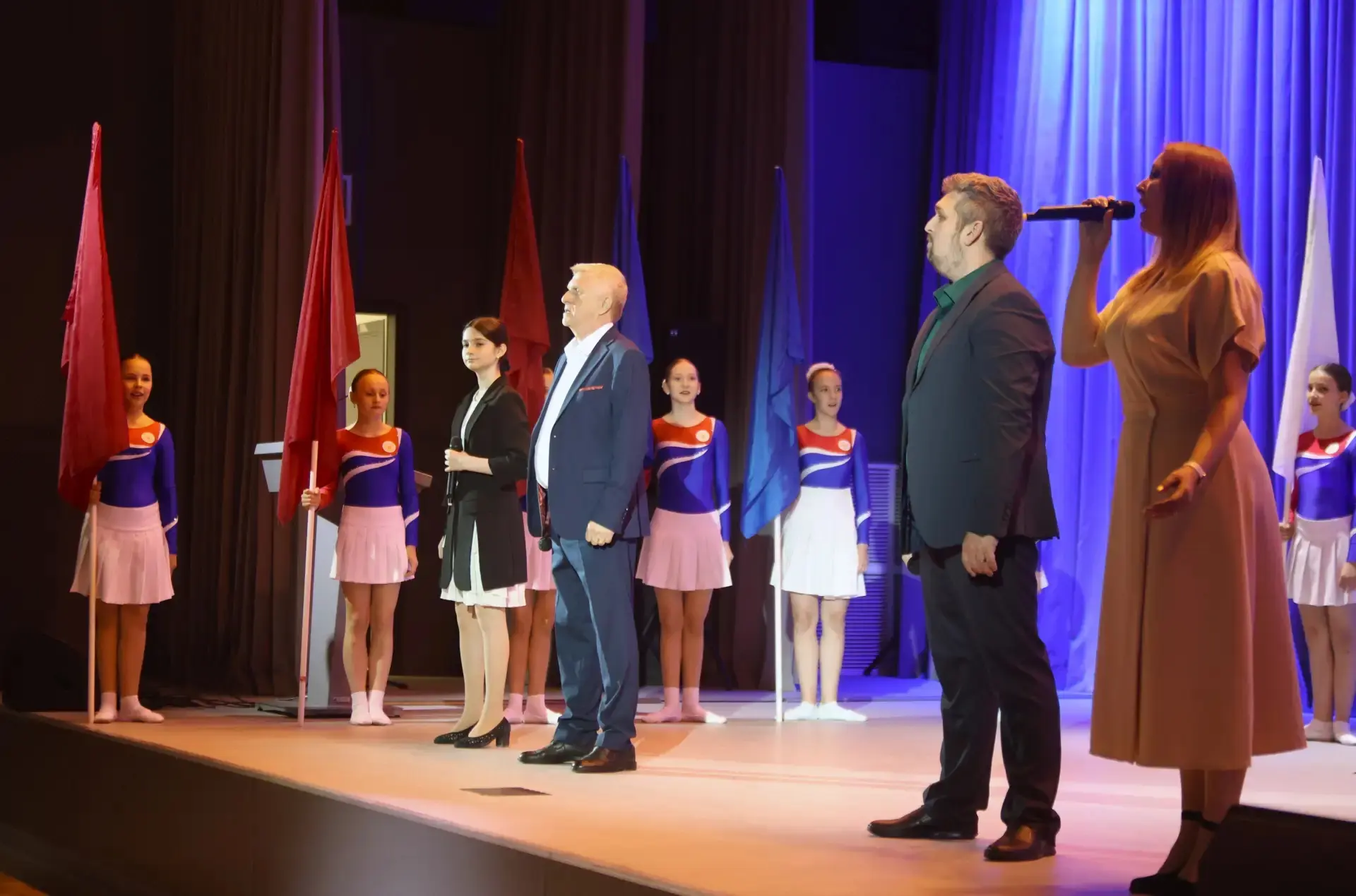Сегодня сотрудники Дома культуры "Луговая" приняли участие в форуме партии "Единая Росс...