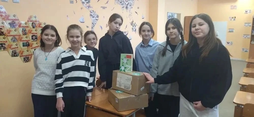 В нашей школе завершилась благотворительная акция по сбору новогодних подарков для участников Специа