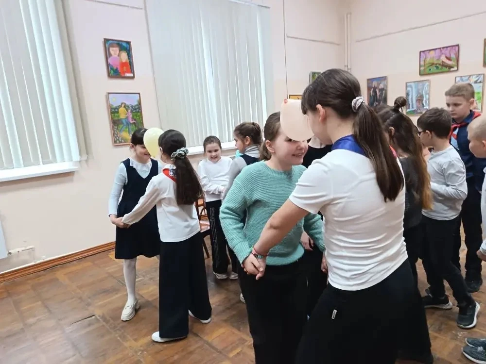 🍏 Здоровая школа — успешная школа!  7 апреля мы отметили День здоровья! Самые младшие ученики (1–4 к