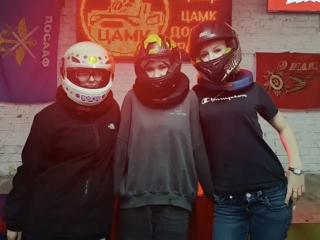 🚘 Драйв, скорость и новые знания!   29 апреля ученики нашей школы посетили ДОСААФ в Зеленограде. Реб