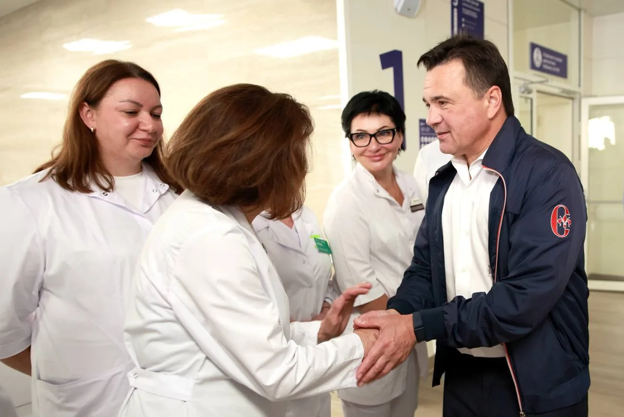 🏥 В Королеве открылась одна из крупнейших комплексных поликлиник Подмосковья — на 1000...