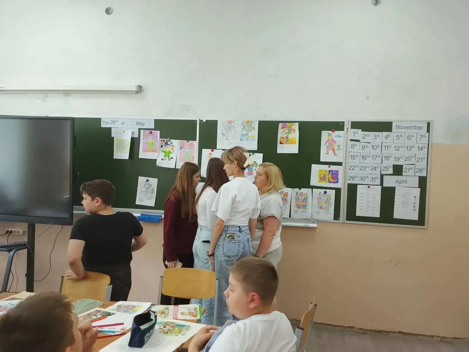 В лагере «Солнышко» прошёл Конкурс рисунков «Волшебные краски»!