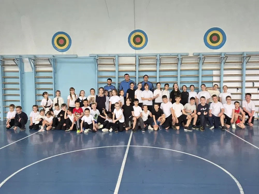 🤼Сегодня в начальной школе прошел настоящий праздник спорта! Центр единоборств, при поддержке презид