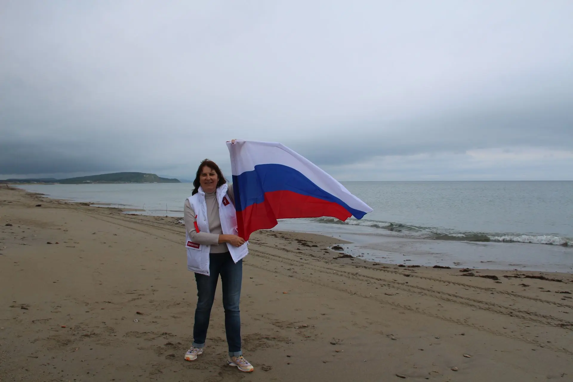 С Днем России!
Я очень люблю свою страну, наш флаг, наш гимн, наш герб – все это часть большой истор