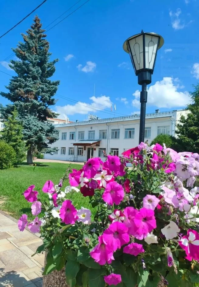 ☀️Новая неделя встречает нас по-настоящему летним зноем. Столбики термометров поднимаются всё выше, 