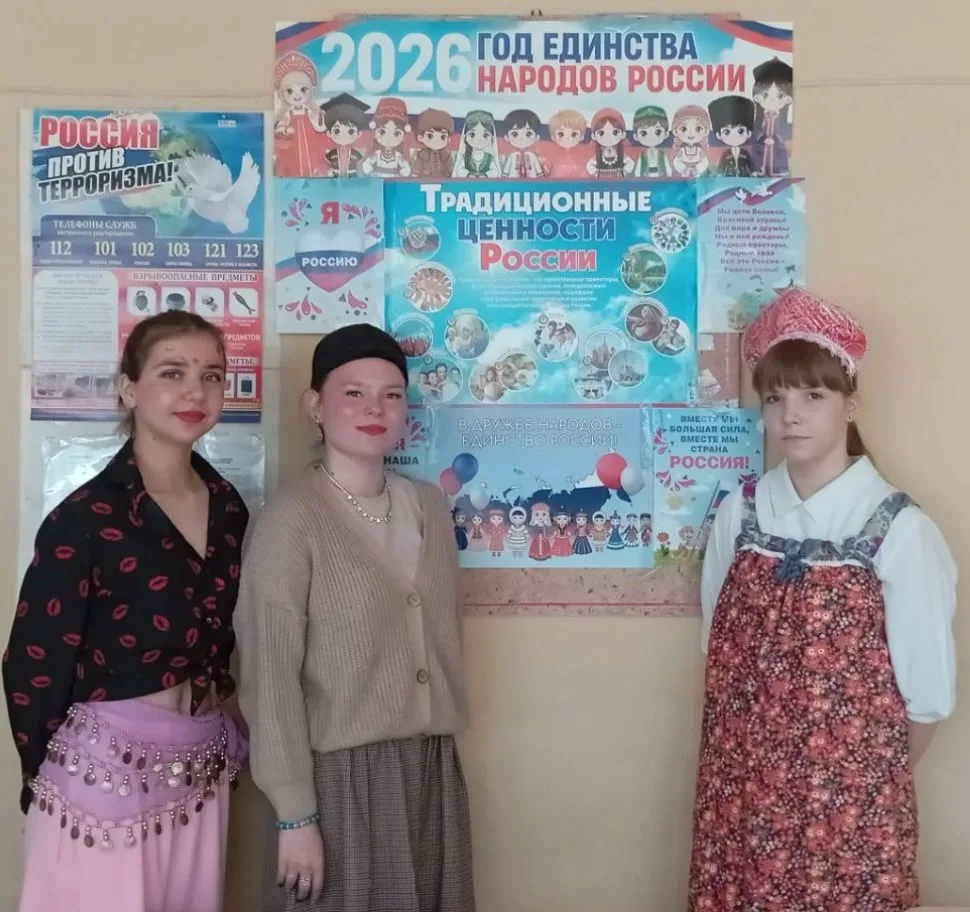 В пришкольном лагере «Солнышко» (МОУ «СОШ №3», здание 1) прошла яркая и тёплая игровая программа, по