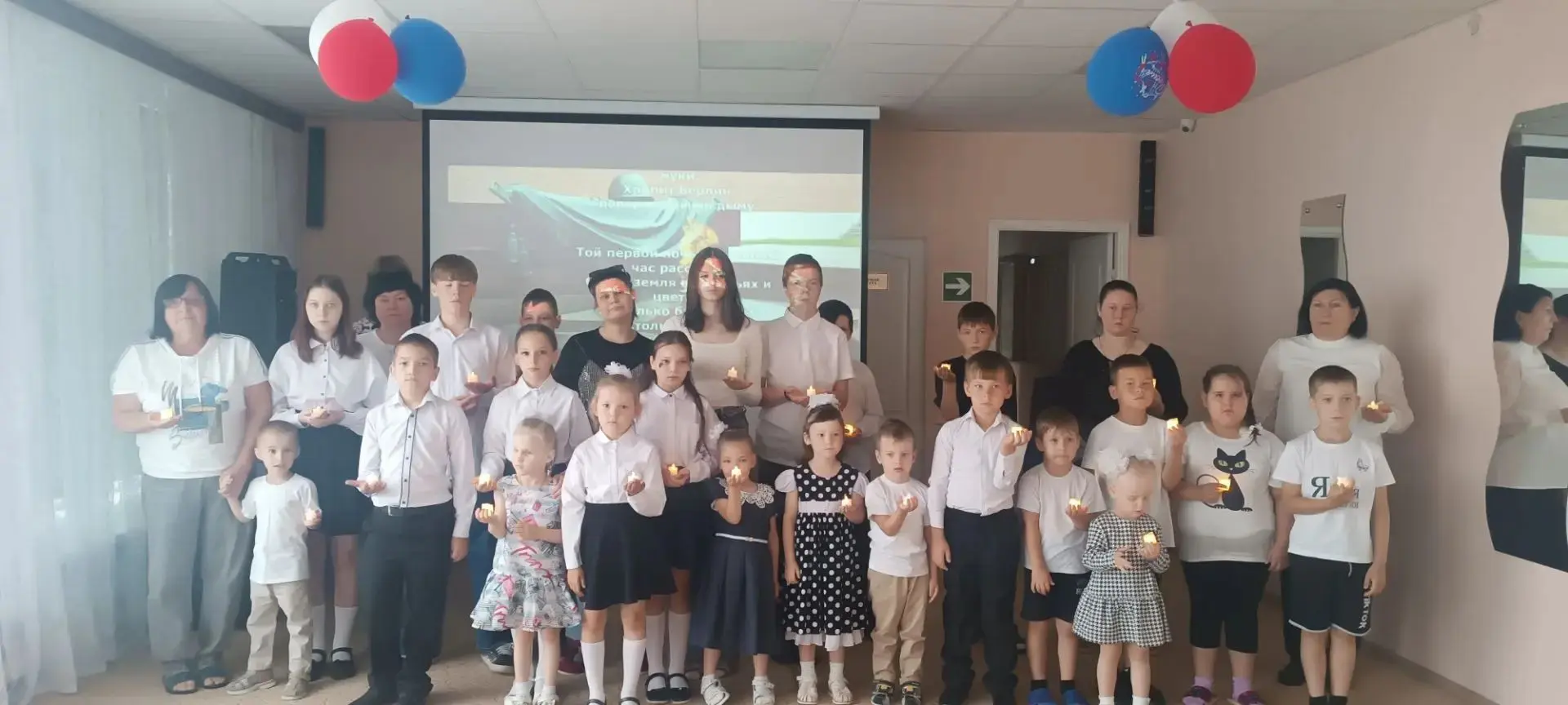 22 июня, в День памяти и скорби, воспитанники приняли участие в Международной акции «Свеча памяти». 