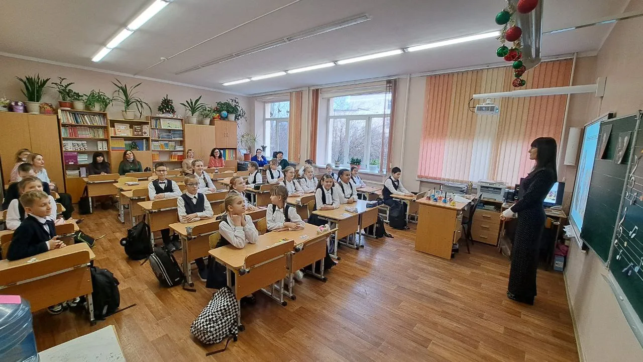 Завершающий день, 19 декабря, ознаменовался важным событием для наших учителей начальных классов – п