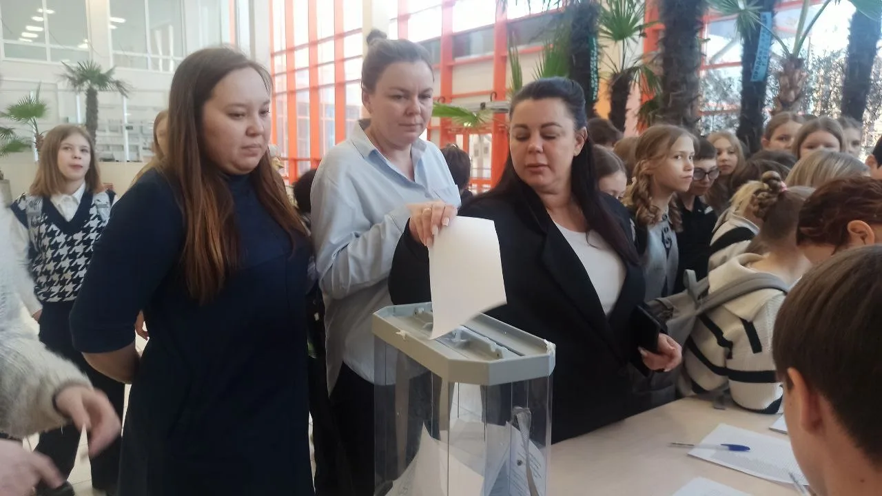 🇷🇺 Выборы состоялись! Спасибо за активность!  2 марта в нашей школе прошли выборы президента. Это бы