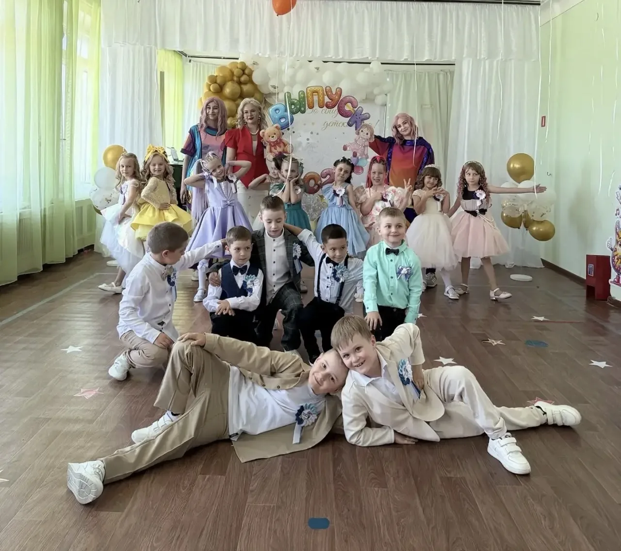 🌟 Сегодня в подготовительной к школе группе прошёл «Звёздный выпускной - 2026».