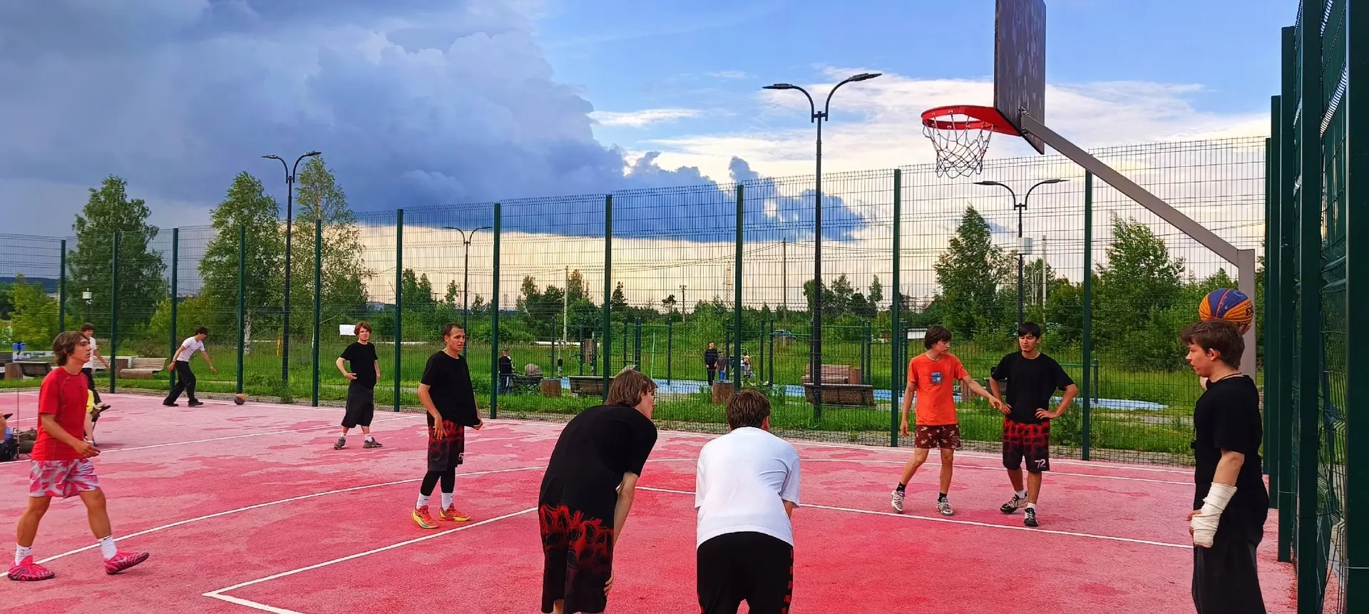 14 июня в Н.Туре стартовал 1-й этап летнего турнира по баскетболу «FHD CUP». Он проходит в 3 этапа: 