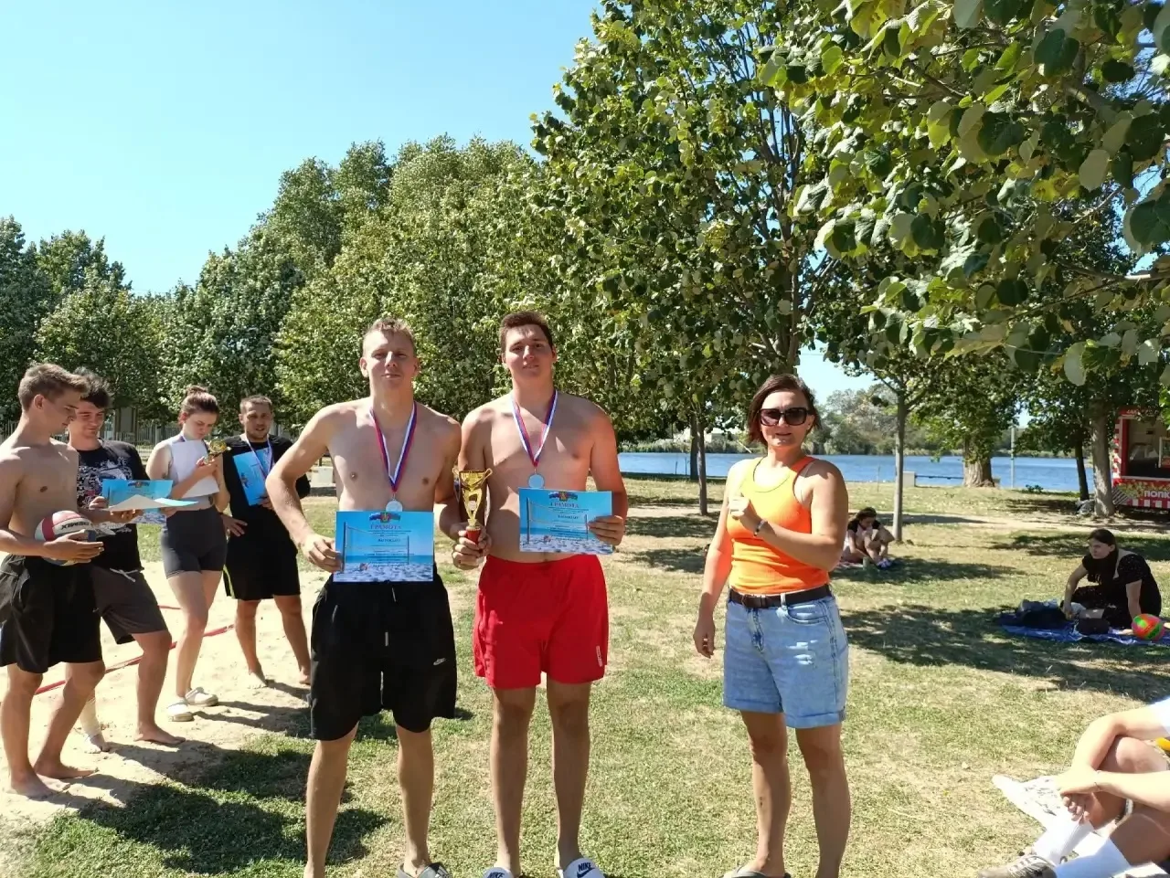 🏖️ Сезон пляжного волейбола закрыт громко! 30 августа на городском пляже за медали бор...