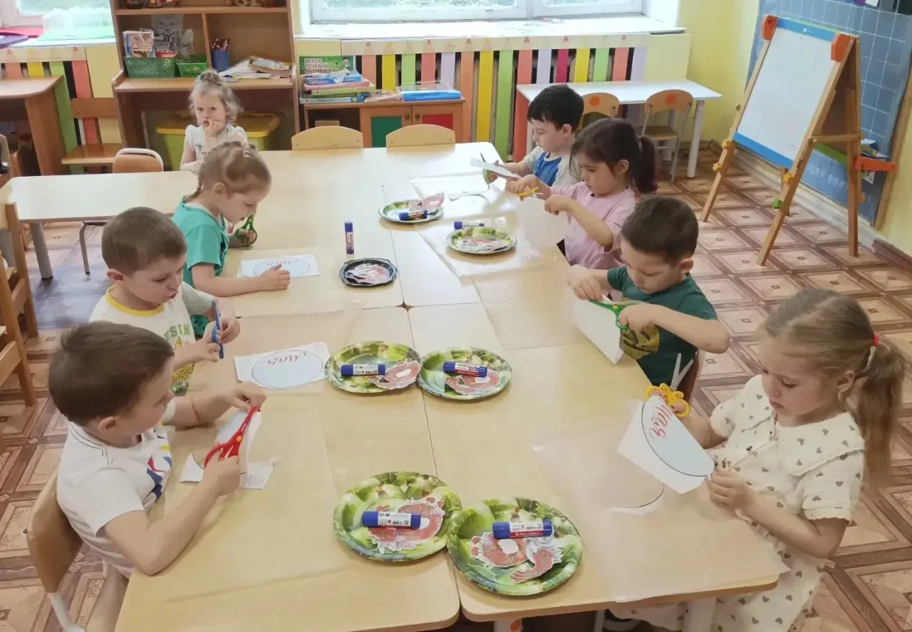 🎖️В средней группе 4 (корпус 3) прошла неделя, посвящённая Дню Победы. В эти дни постарались в досту