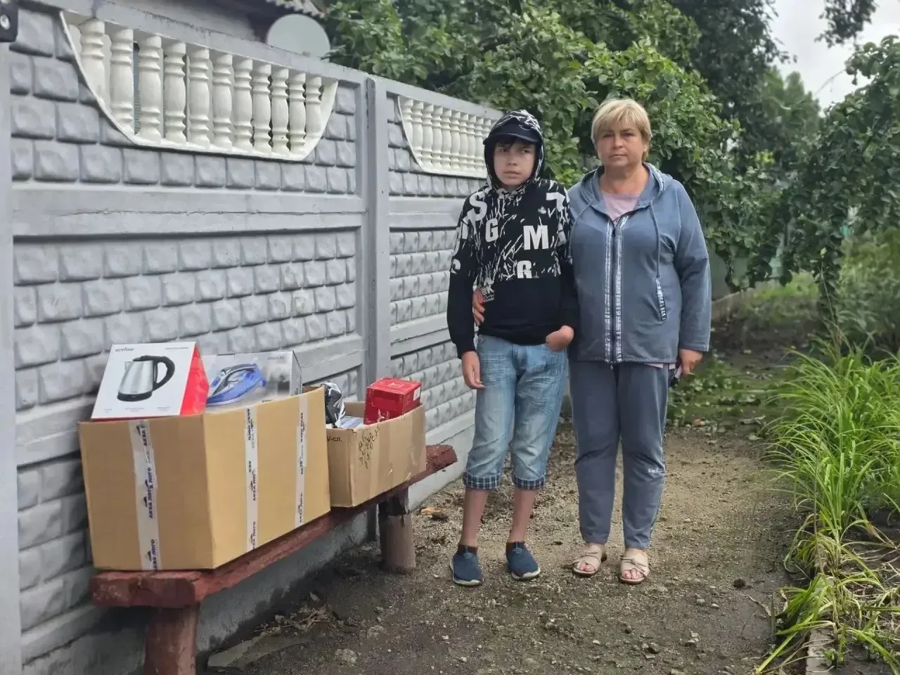Ямальцы посетили семьи, потерявшие жильё

Представитель губернатора ЯНАО Юрий Хаустов встретился с У