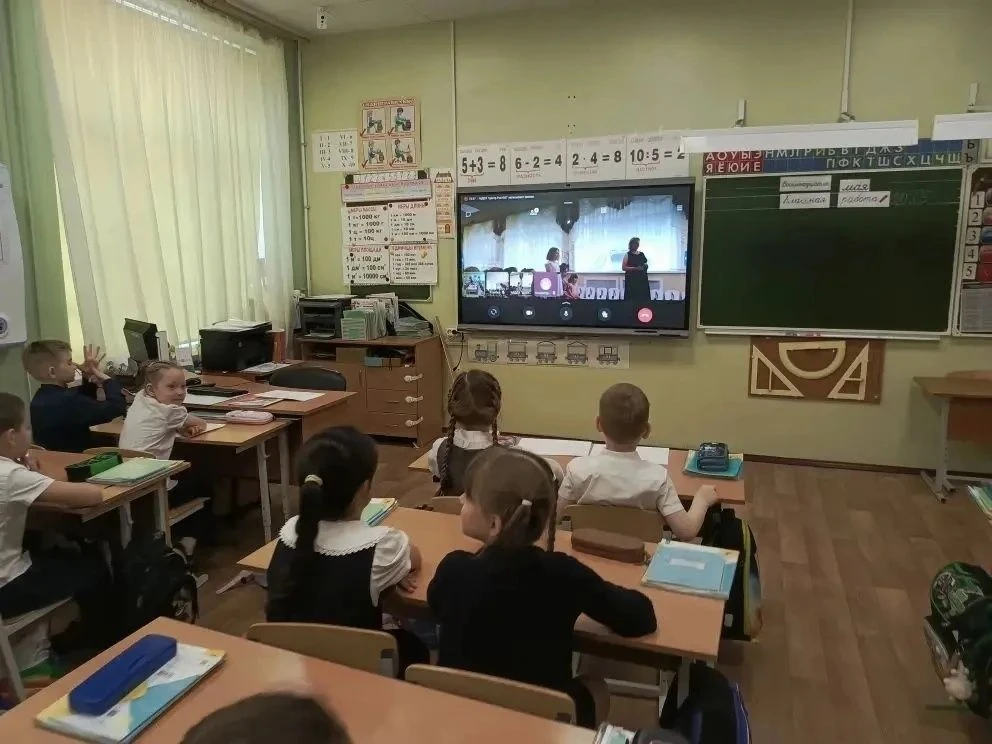🎥 20 мая состоялся региональный телемост между воспитанниками подготовительных к школе...