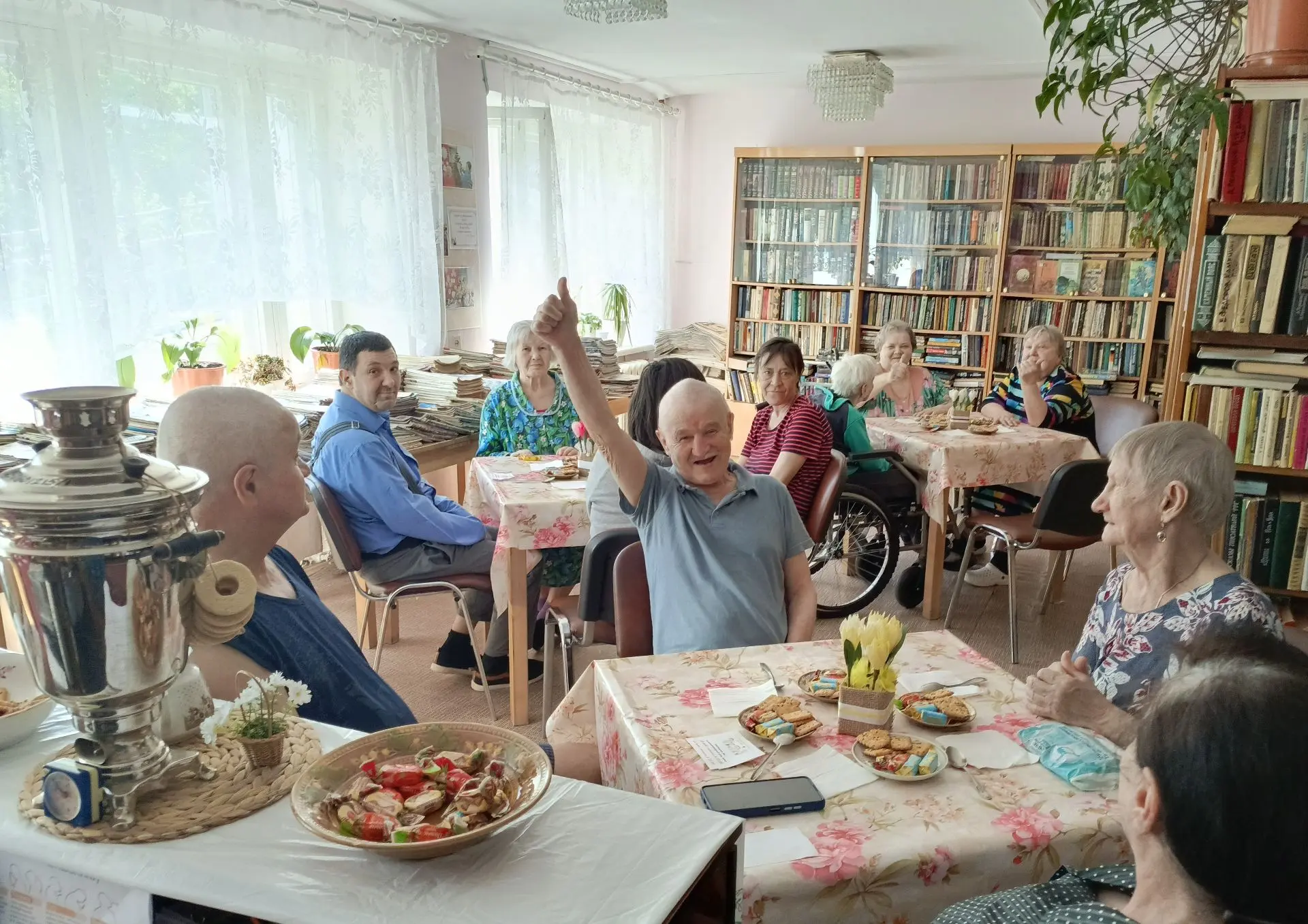 С яблочным пирогом и душевными разговорами: День семьи в нашей библиотеке