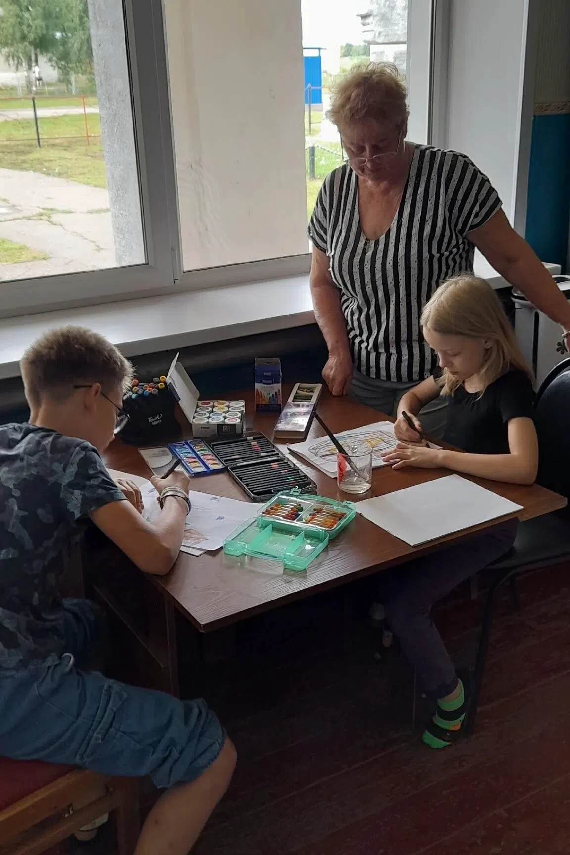 В Полтавском СДК открыта арт-площадка для любителей животных. Участники мероприятия смо...