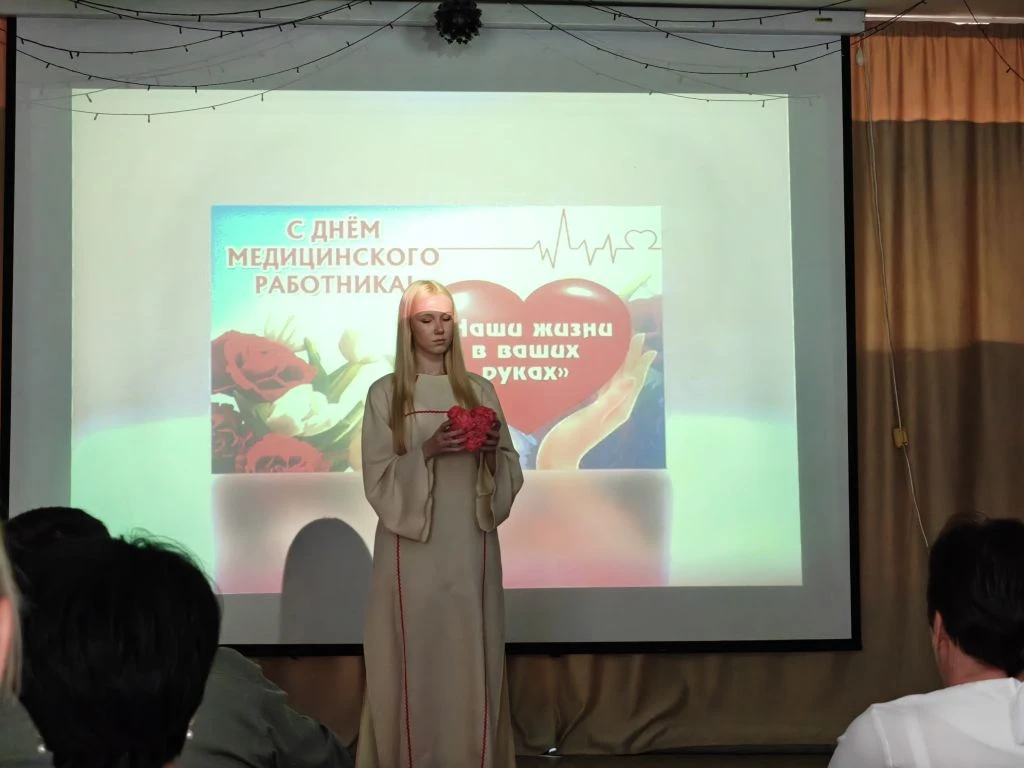 В Тамбовском муниципальном округе чествовали медицинских работников накануне профессионального празд
