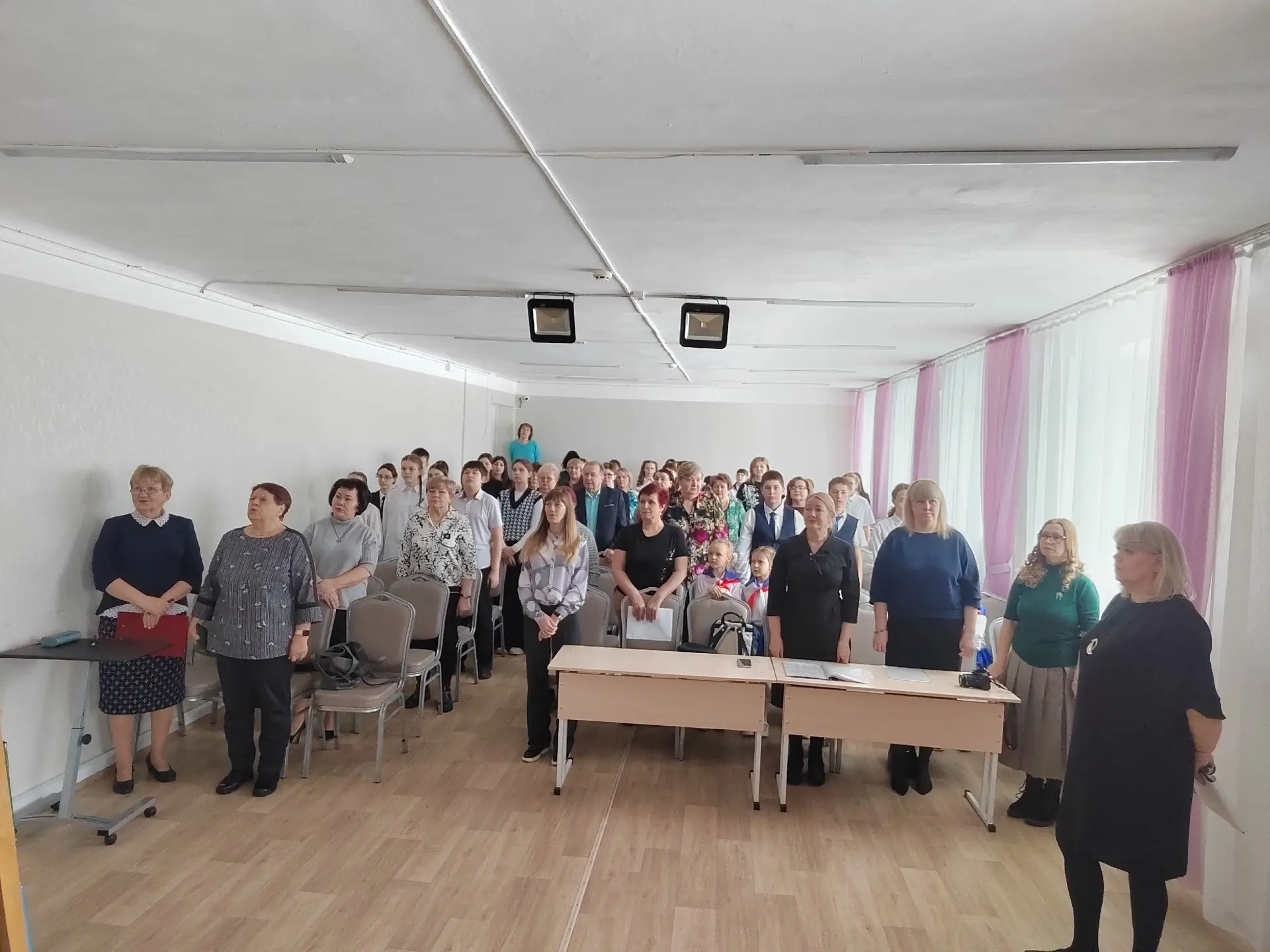 🖼️В Центре творчества прошла краеведческая конференция «Край родной, Нижнеилимский, Ты и есть моя Ро