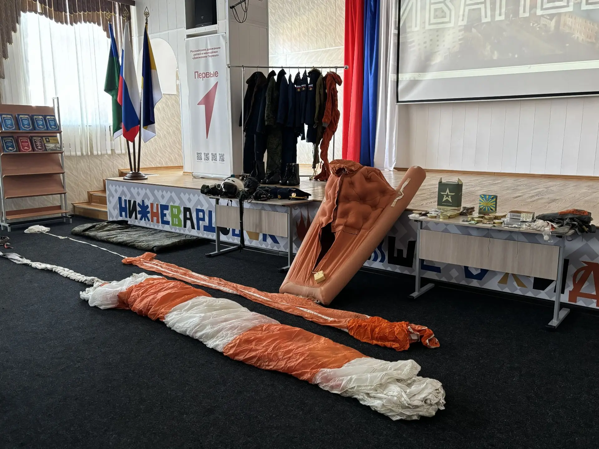 ✈️ Небо становится ближе: в гостях у кадетов — настоящие асы! Весенний лагерь наших кадетов продолжа