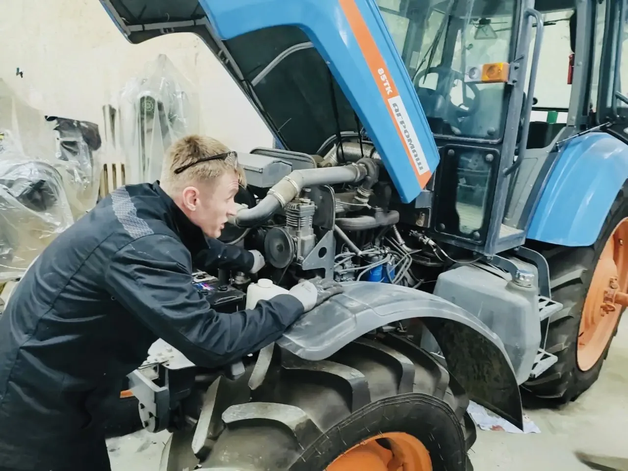 👷‍♂️⚙️На Инженерно-экономическом факультете проходит демонстрационный экзамен!

Свои знания и практ